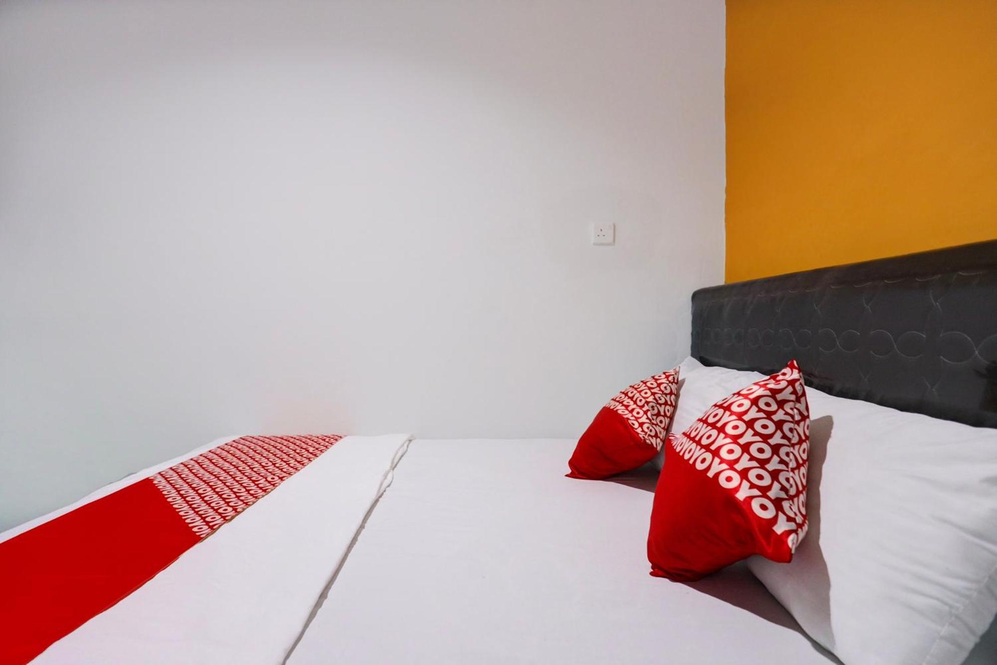 Super Oyo Capital O 93076 Batam Backpacker Guesthouse 2 Pembunuh Zewnętrze zdjęcie