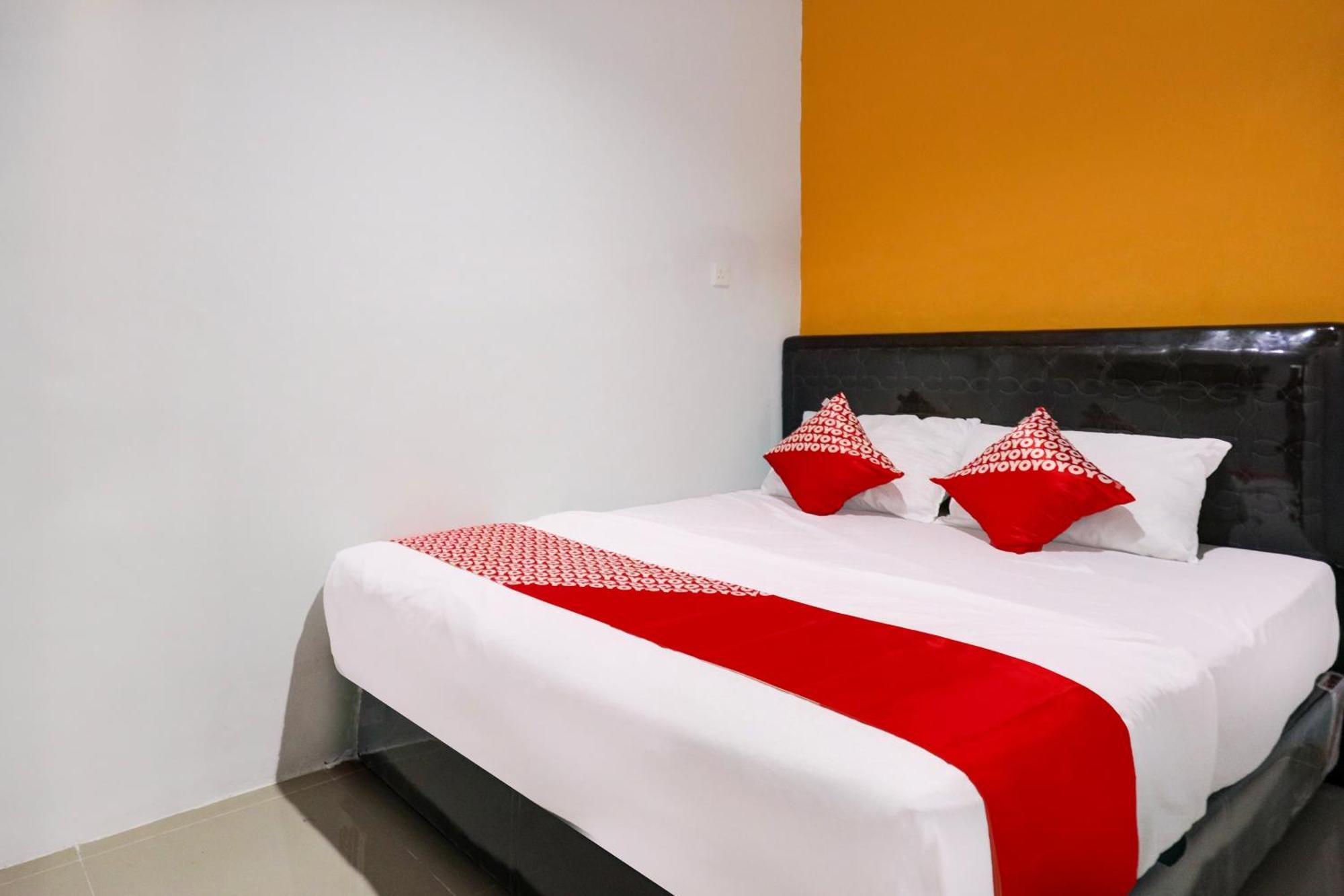 Super Oyo Capital O 93076 Batam Backpacker Guesthouse 2 Pembunuh Zewnętrze zdjęcie