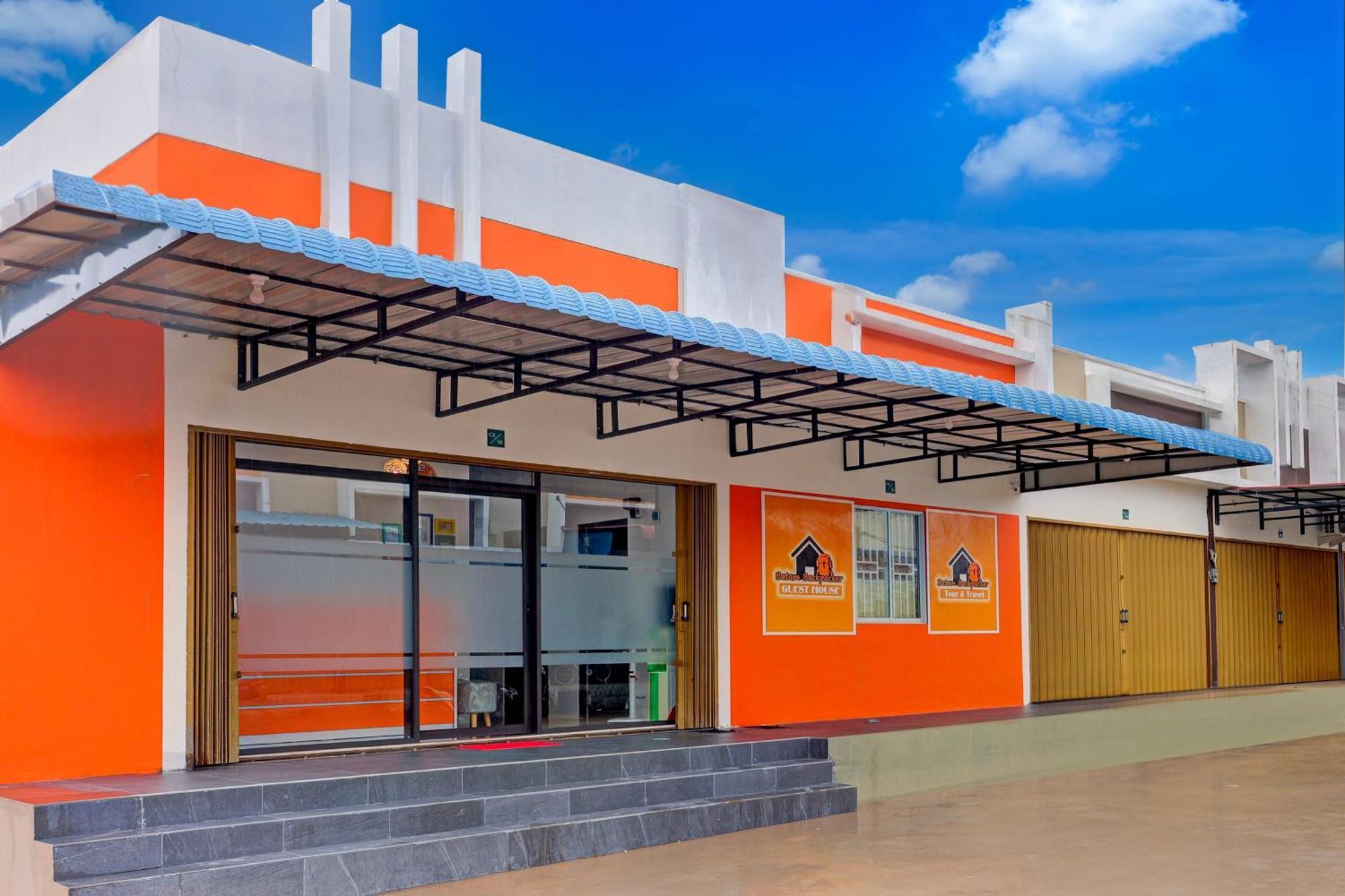 Super Oyo Capital O 93076 Batam Backpacker Guesthouse 2 Pembunuh Zewnętrze zdjęcie