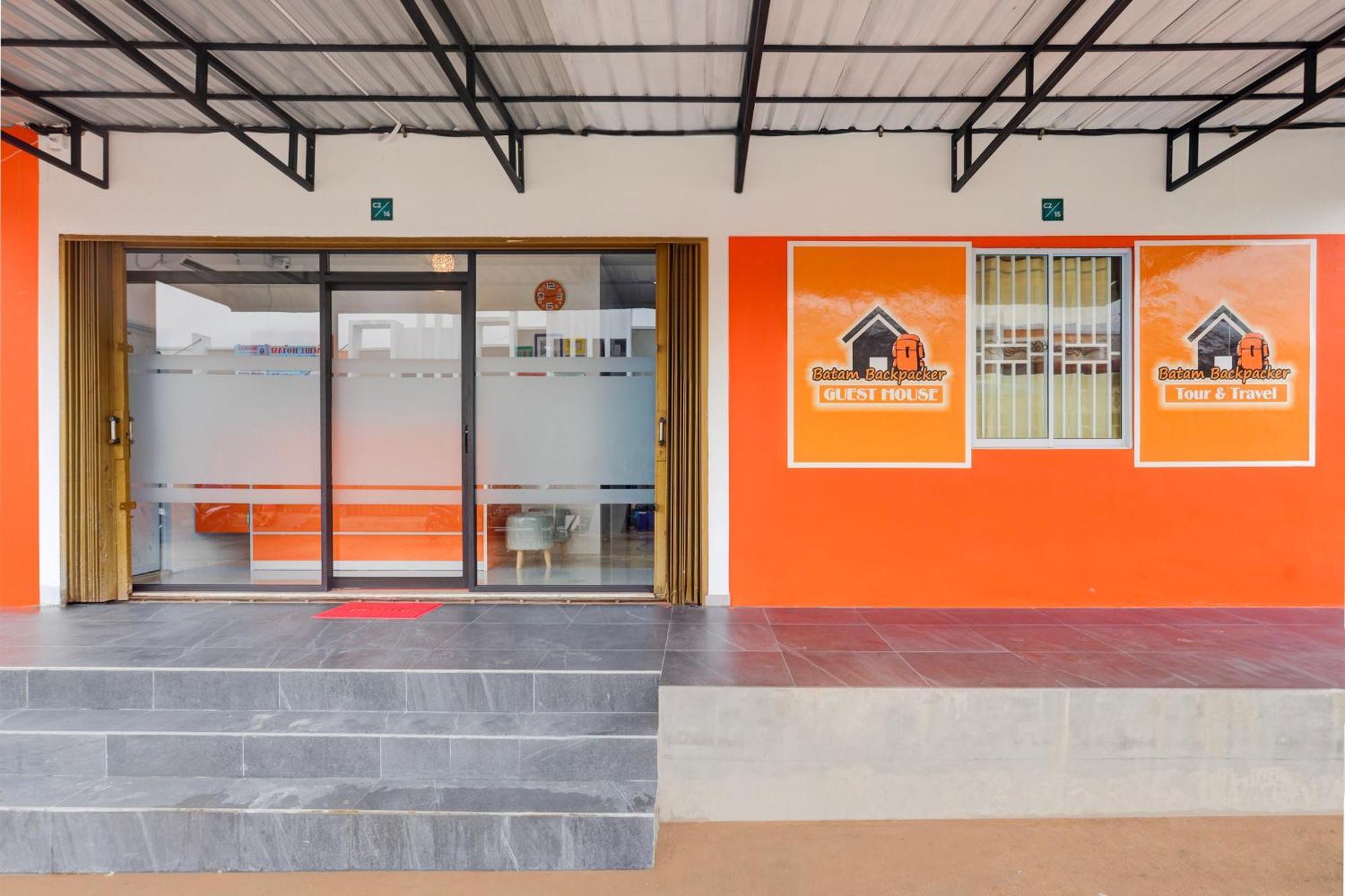 Super Oyo Capital O 93076 Batam Backpacker Guesthouse 2 Pembunuh Zewnętrze zdjęcie
